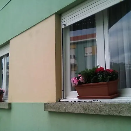 City And Beach: Three-bedroom