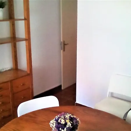 Apartment City And Beach: Three-bedroom Viana do Castelo